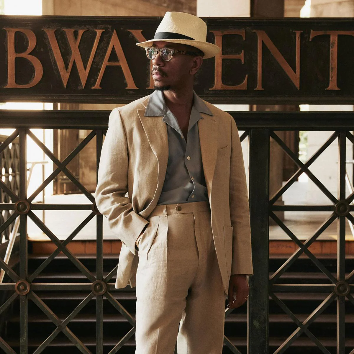 Retro Panama Straw Fedora Hat - Image 5